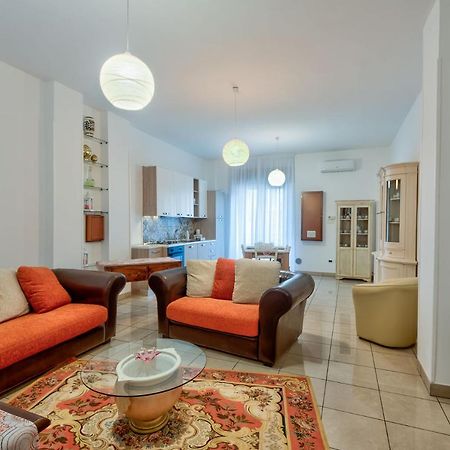 Casa Vacanza Binario 35 Челье-Мессапика Экстерьер фото