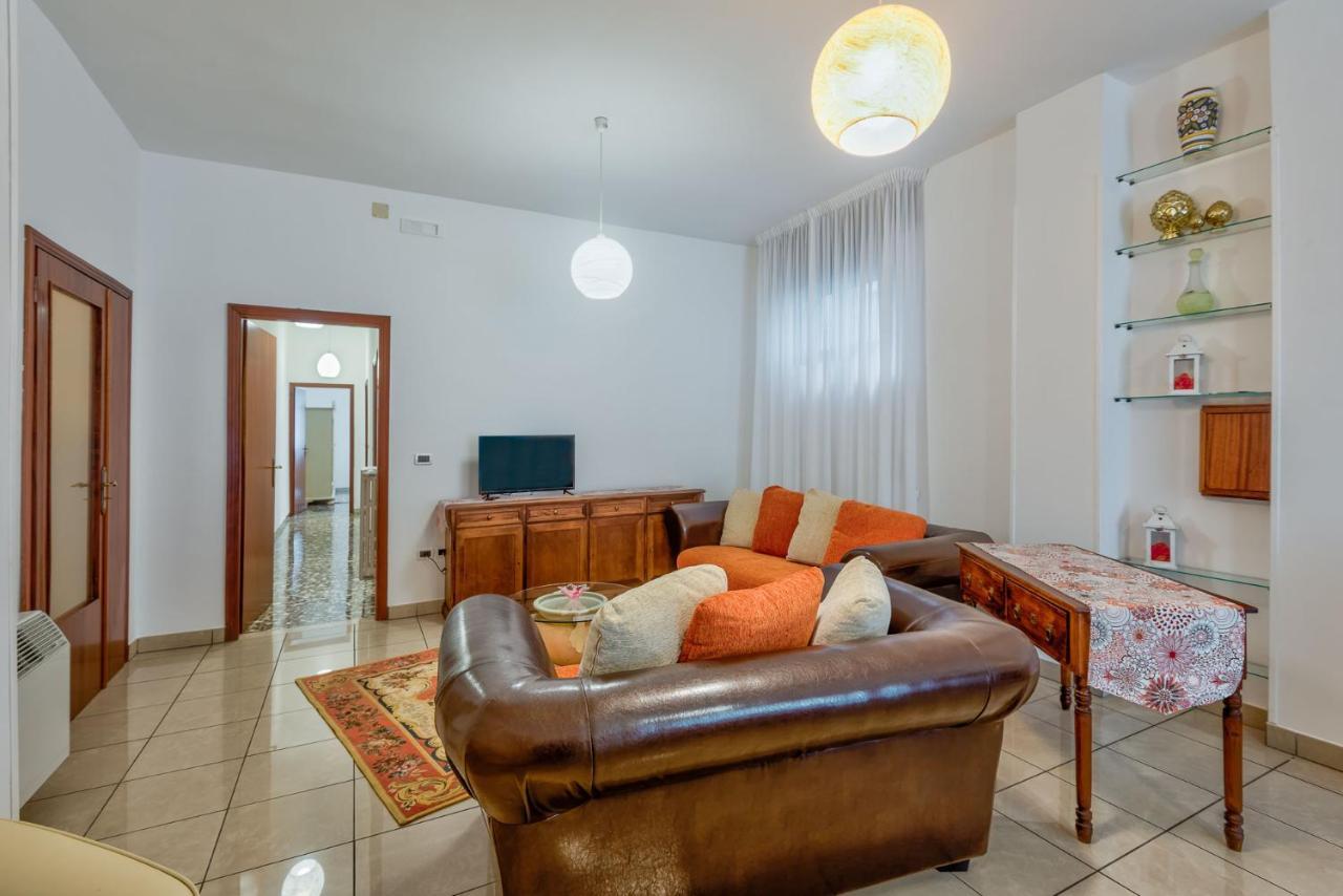 Casa Vacanza Binario 35 Челье-Мессапика Экстерьер фото